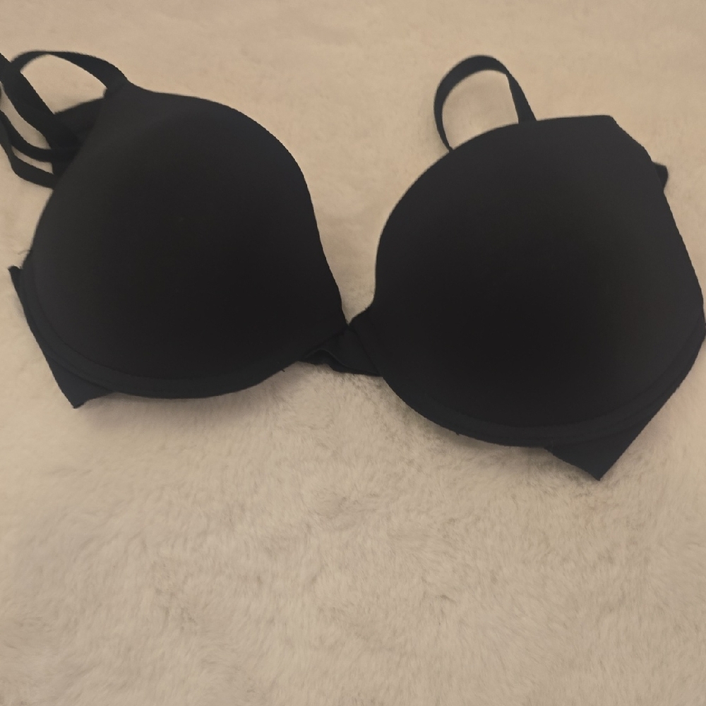 Hurley NWOT Women's Classic Black, Light  Push Up Bra